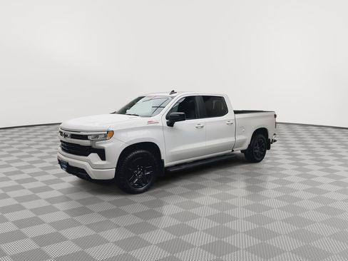 Certified 2024 Chevrolet Silverado 1500 RST w/ Convenience Package II AWD/4WD image 43