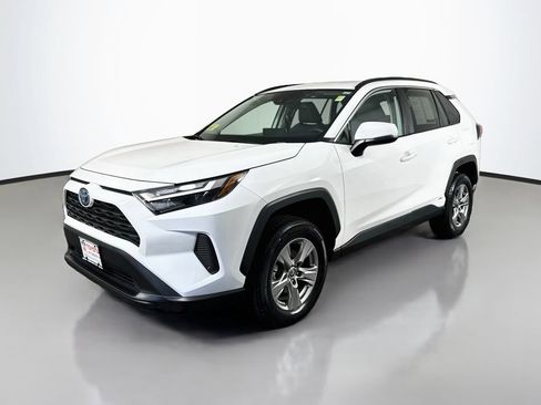 Used 2024 Toyota RAV4 XLE w/ Convenience Package AWD/4WD image 2