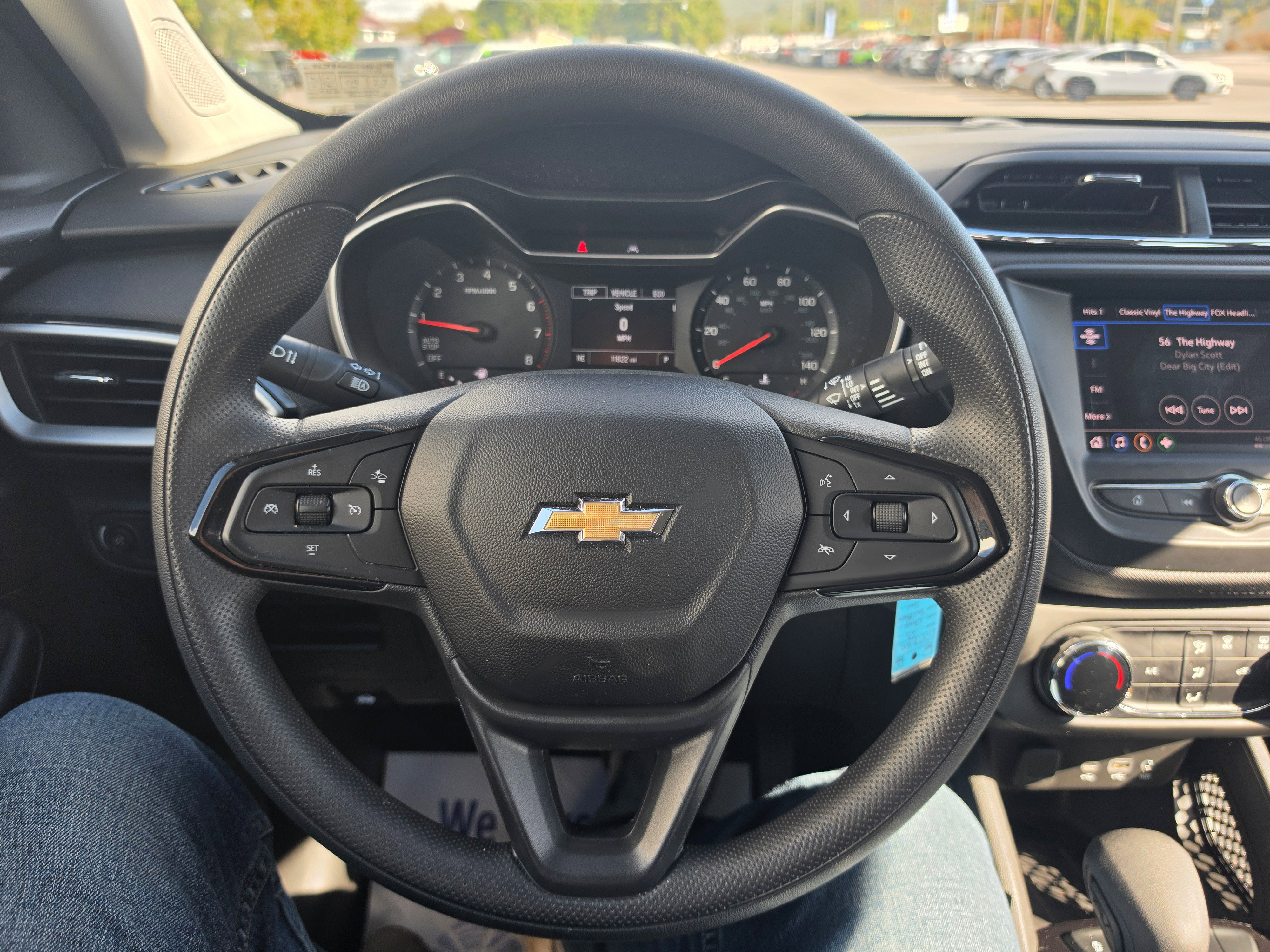 Used 2023 Chevrolet TrailBlazer LS FWD image 18