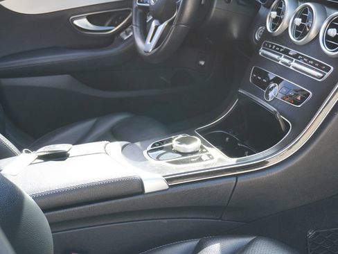 Used 2020 Mercedes-Benz C 300 Sedan image 15