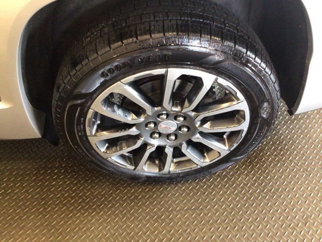 Used 2020 GMC Acadia Denali w/ Trailering Package AWD/4WD image 30