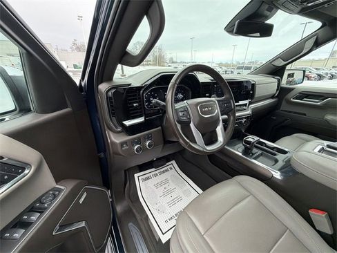 Used 2022 GMC Sierra 1500 SLT w/ SLT Premium Plus Package image 44