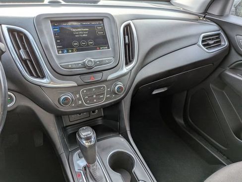 Used 2019 Chevrolet Equinox LT AWD/4WD image 22