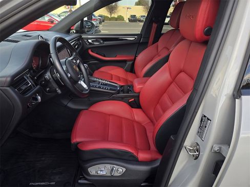 Used 2021 Porsche Macan GTS image 21