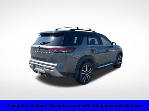 Used 2025 Nissan Pathfinder Platinum AWD/4WD image 4