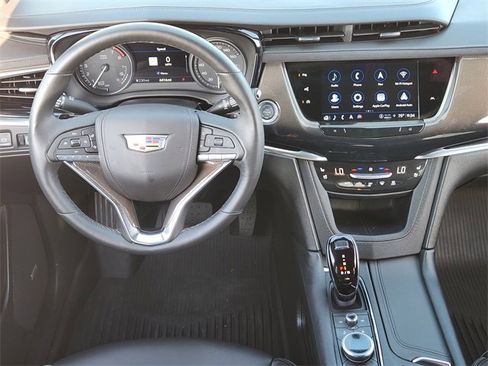 Certified 2024 Cadillac XT6 Premium Luxury w/ Platinum Package image 27