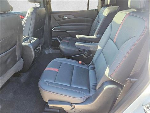 Certified 2024 Chevrolet Traverse RS image 10