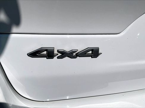 Used 2022 Jeep Grand Cherokee Summit AWD/4WD image 31