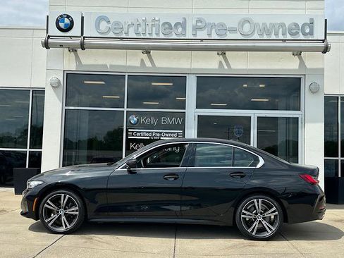 Certified 2024 BMW 330i xDrive Sedan w/ Premium Package AWD/4WD image 5