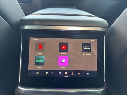 Used 2022 Tesla Model S image 37