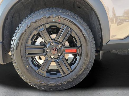 New 2026 Nissan Rogue SV AWD/4WD image 13
