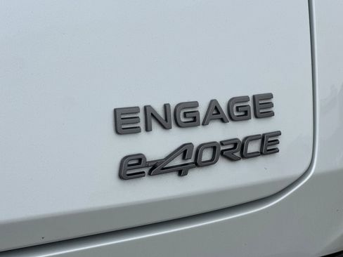 Certified 2024 Nissan Ariya AWD image 34