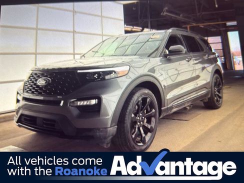 Used 2024 Ford Explorer ST-Line w/ Class IV Trailer Tow Package image 1