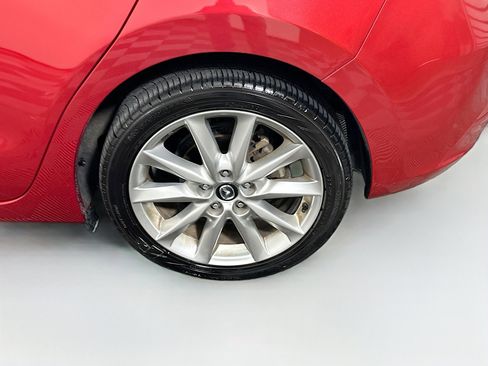 Used 2017 MAZDA MAZDA3 Grand Touring FWD image 11