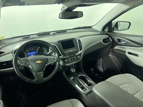 Used 2020 Chevrolet Equinox LT image 29