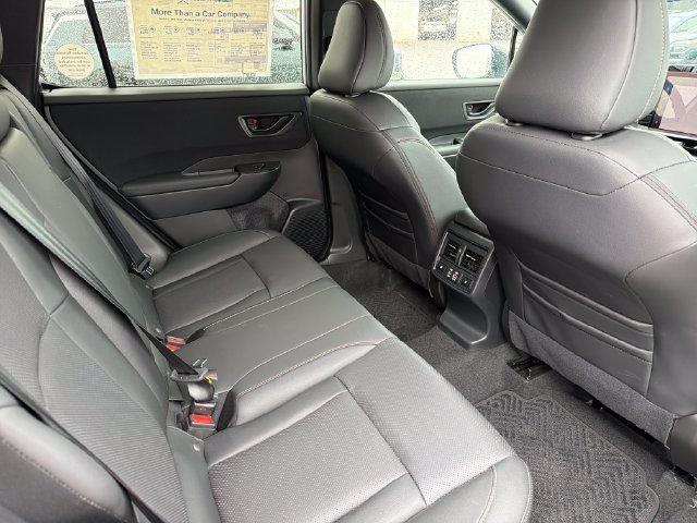 Used 2026 Subaru Outback Limited AWD/4WD image 27