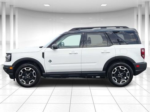 Used 2024 Ford Bronco Sport Outer Banks AWD/4WD image 2
