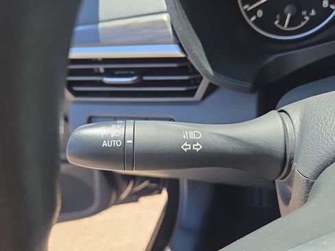 Used 2025 Nissan Altima 2.5 SV FWD image 26