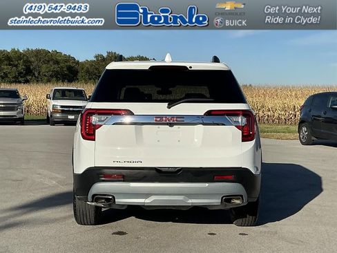 Used 2023 GMC Acadia SLT image 4