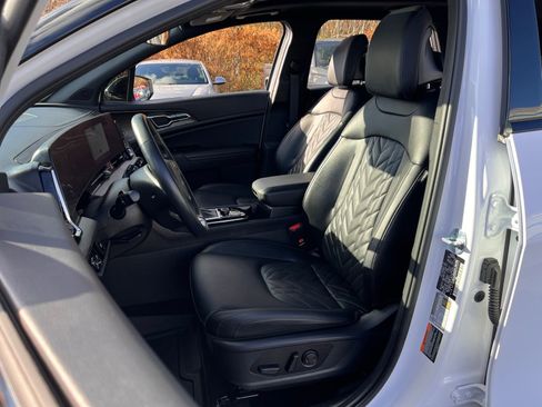 Used 2023 Kia Sportage X-Pro Prestige image 9