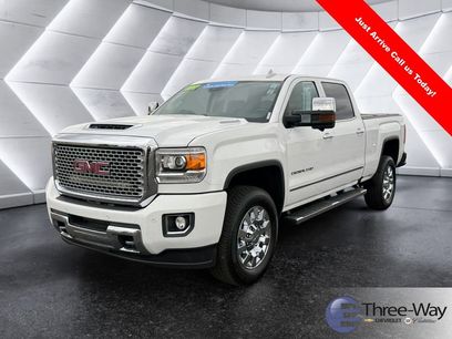 Used 2017 GMC Sierra 2500 Denali w/ Duramax Plus Package
