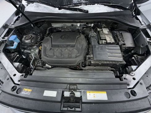 Used 2024 Volkswagen Tiguan SE R-Line image 14