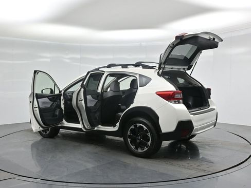 Used 2022 Subaru Crosstrek 2.0i Premium image 31