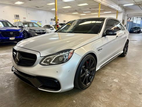 Used 2015 Mercedes-Benz E 63 AMG S-Model image 1
