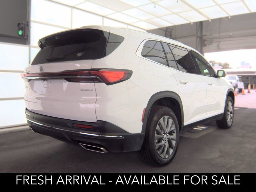 Used 2026 Buick Enclave Preferred w/ Power Package FWD image 6