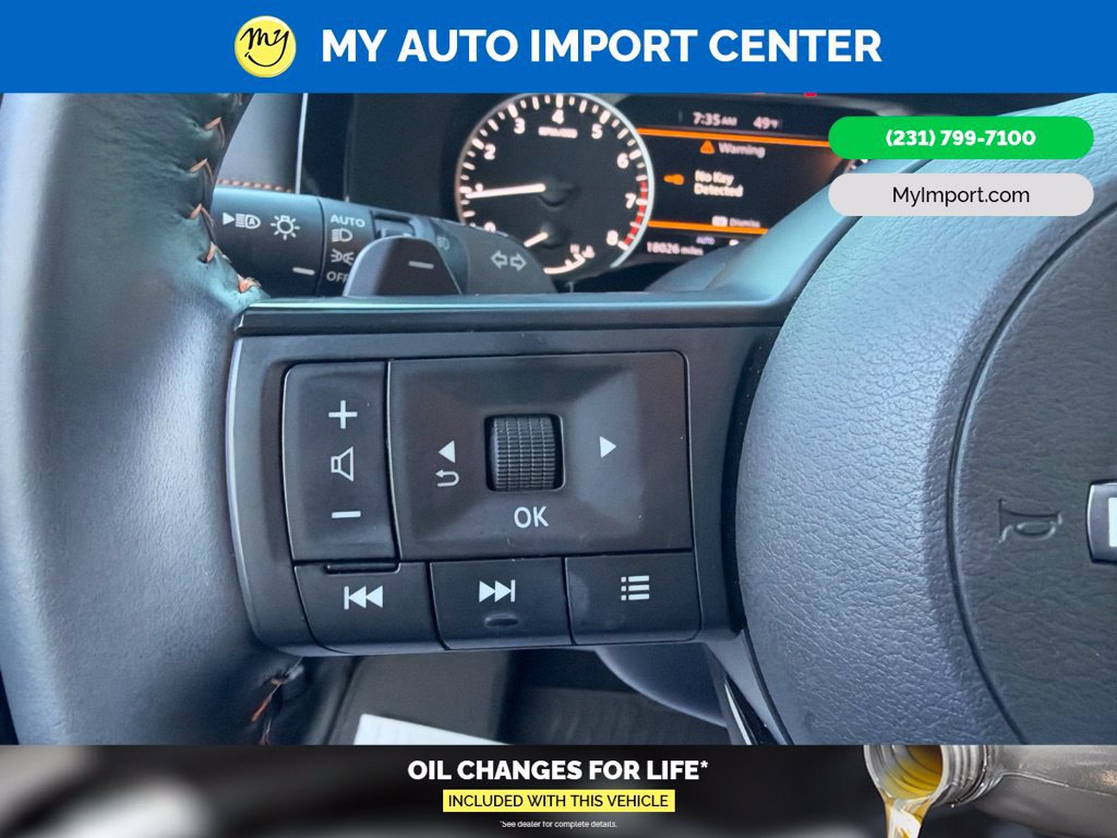Used 2025 Nissan Pathfinder Rock Creek AWD/4WD image 14