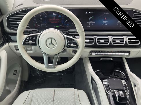 Used 2023 Mercedes-Benz Maybach GLS 600 4MATIC image 24