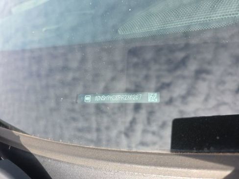 Used 2023 Chevrolet Tahoe Z71 w/ Luxury Package image 13