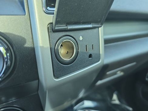 Used 2019 Ford F150 Lariat AWD/4WD image 24