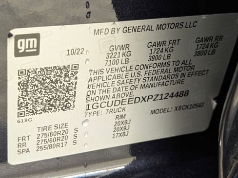 Used 2023 Chevrolet Silverado 1500 RST image 18