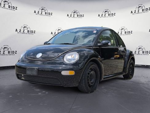 Used 2005 Volkswagen Beetle GL FWD image 3