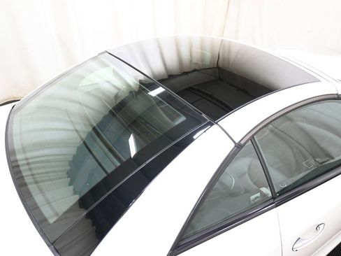 Used 2005 Mercedes-Benz SL 500 image 14