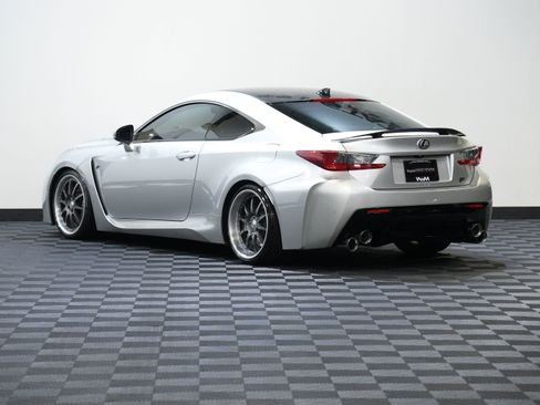 Used 2015 Lexus RC F w/ Performance Package RWD image 8