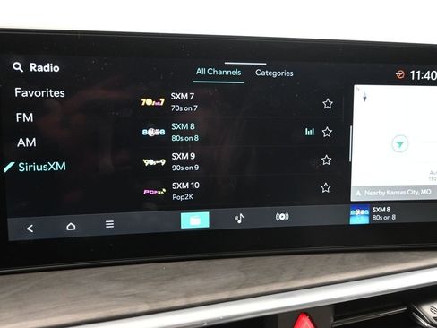 New 2025 Kia Sorento SX AWD/4WD image 18
