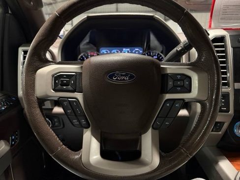 Used 2019 Ford F250 King Ranch w/ King Ranch Ultimate Package AWD/4WD image 19