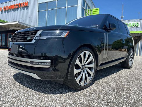 Used 2023 Land Rover Range Rover SE AWD/4WD image 9