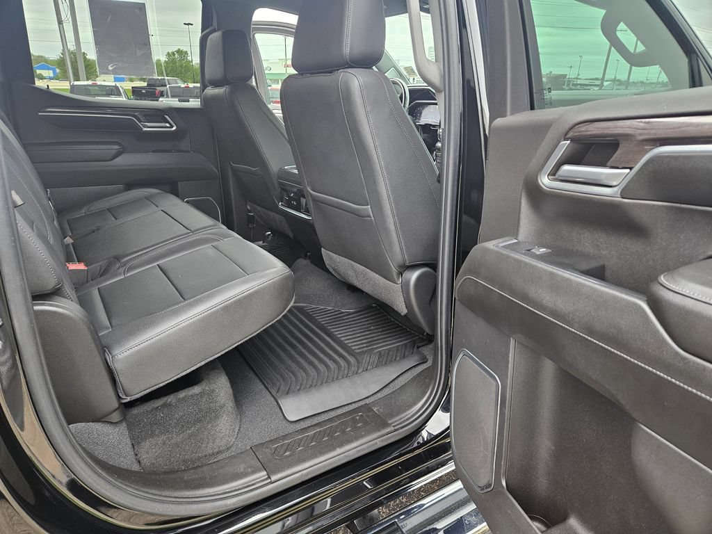 Used 2022 Chevrolet Silverado 1500 LTZ w/ Z71 Off-Road Package AWD/4WD image 26