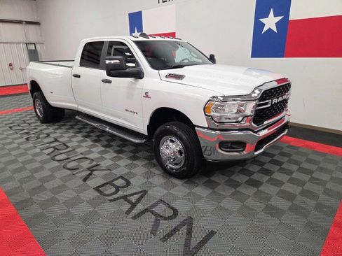 Used 2023 RAM 3500 Big Horn w/ Level 1 Equipment Group image 16
