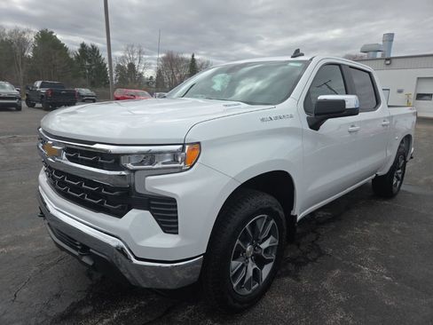 New 2026 Chevrolet Silverado 1500 LT AWD/4WD image 3