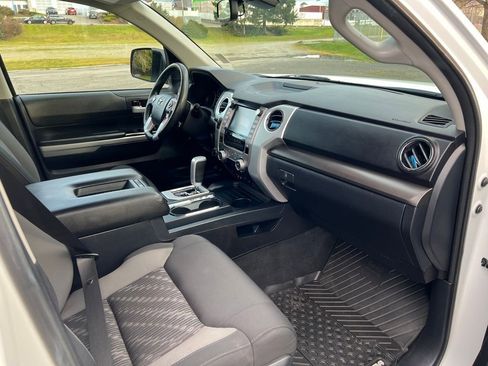 Used 2020 Toyota Tundra SR5 image 20