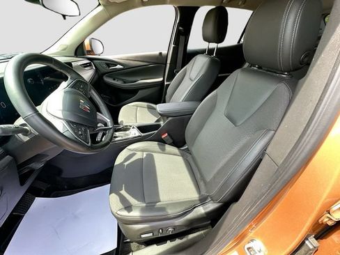 Used 2024 Buick Encore GX Preferred w/ Comfort Package AWD/4WD image 21