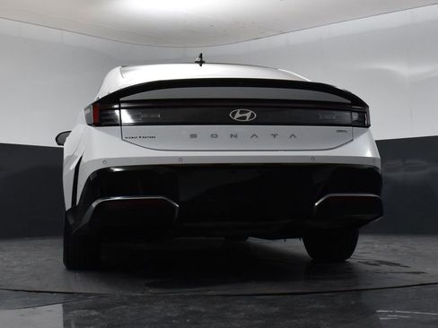 Used 2025 Hyundai Sonata Limited image 32