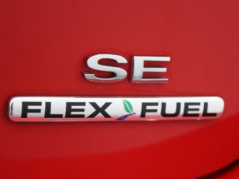 Used 2012 Ford Focus SE FWD image 25