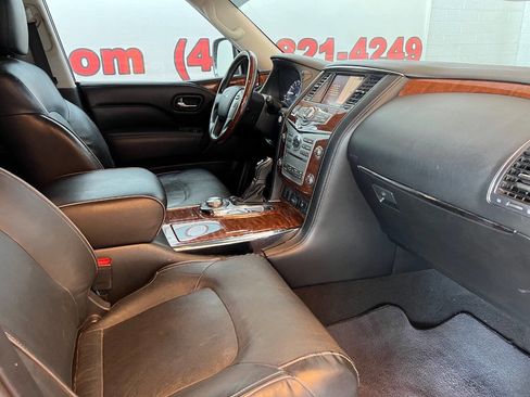 Used 2019 INFINITI QX80 Luxe image 7