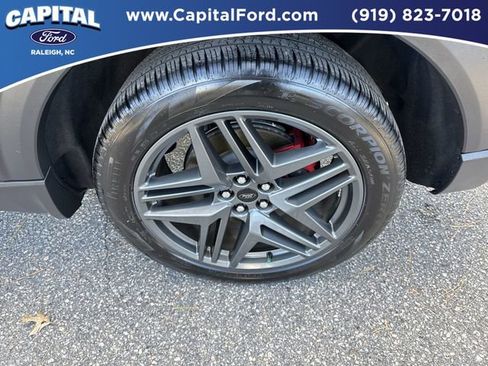 Certified 2025 Ford Explorer ST-Line w/ ST-Line Street Pack image 13