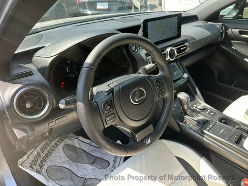 Used 2021 Lexus IS 350 F Sport image 11